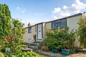 Photo 30- click for photo gallery